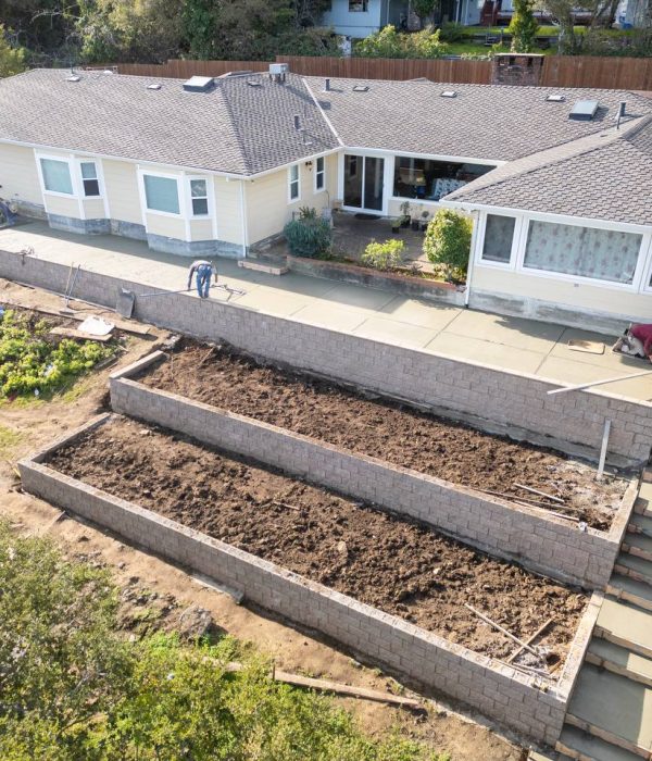 Retaining Wall - King5