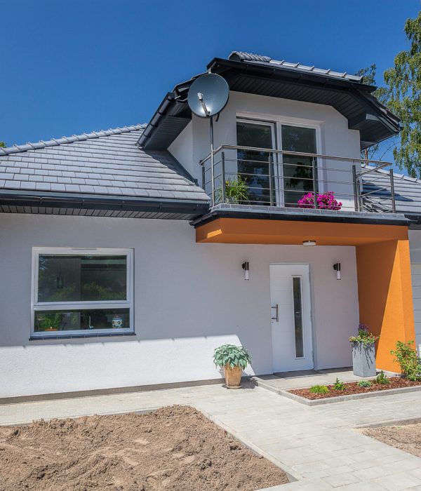 ADU Builder 41 bright-space-a-grey-and-orange-modern-mansion-2025-10-12-05-21-16-utc